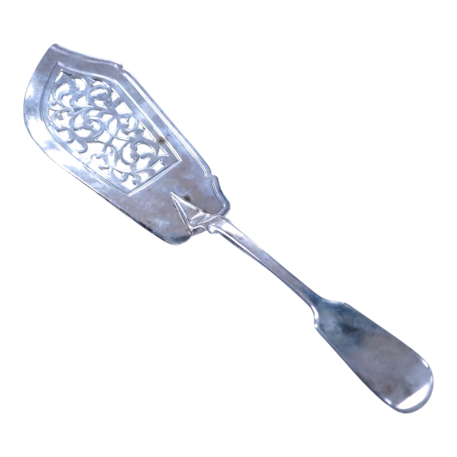 An early Victorian silver fiddle pattern fish slice by John & Henry Lias, London, 1842, 30.6cm.